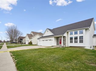 3213 SW Coves Dr, Ankeny, IA 50023