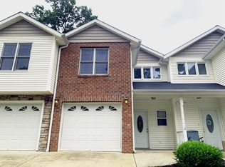 11 Seneca Rd, Huntington, WV 25705