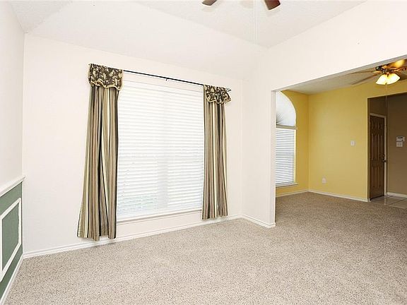 5th image of 3109 Cactus Dr