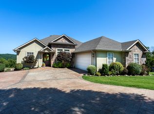 7 Barbara Ct, Pineville, MO 64854