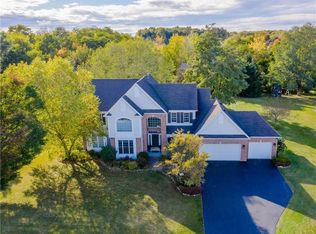 549 Fox Hunt Dr, Victor, NY 14564