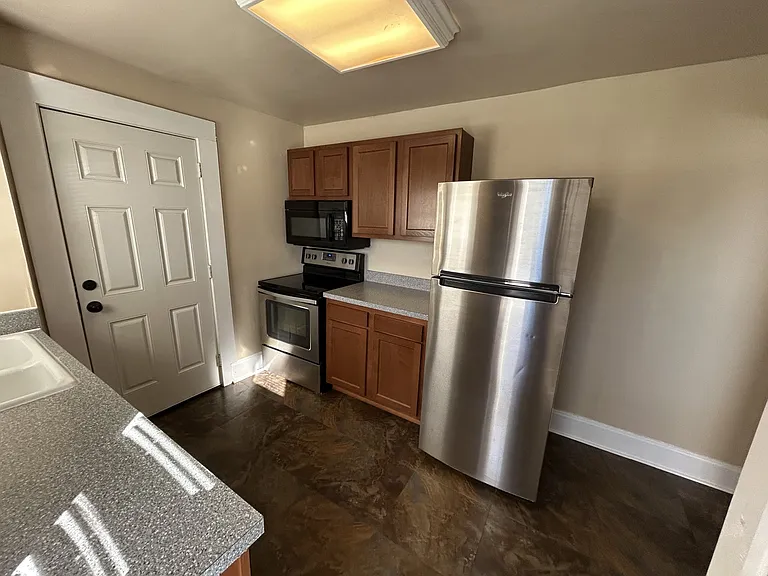 1802 Lawn Ave #1 — Photo 20