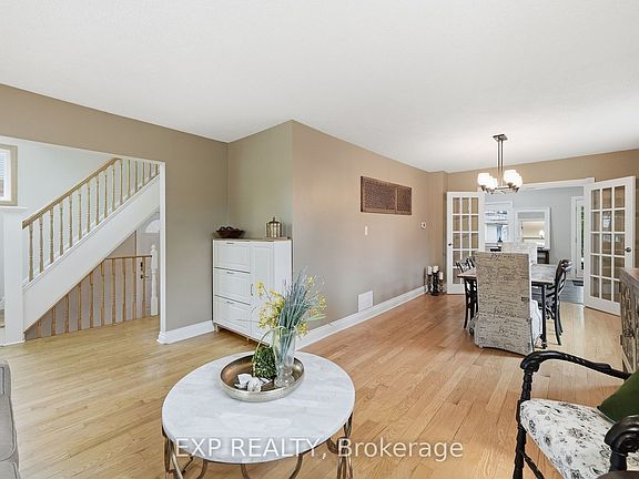 5th image of 312 Walnut St W