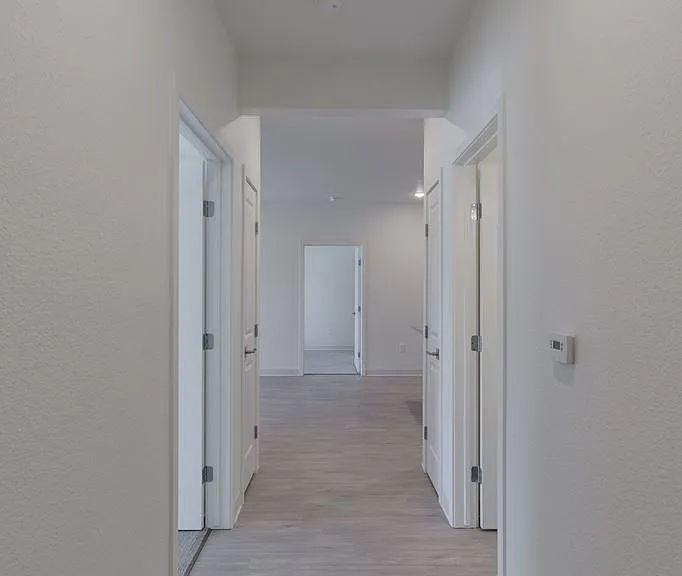 Liberty Gardens Apartments — Photo 28