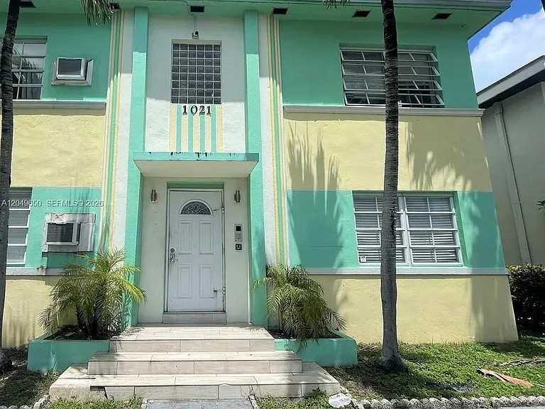 1021 Euclid Ave #9 — Photo 16
