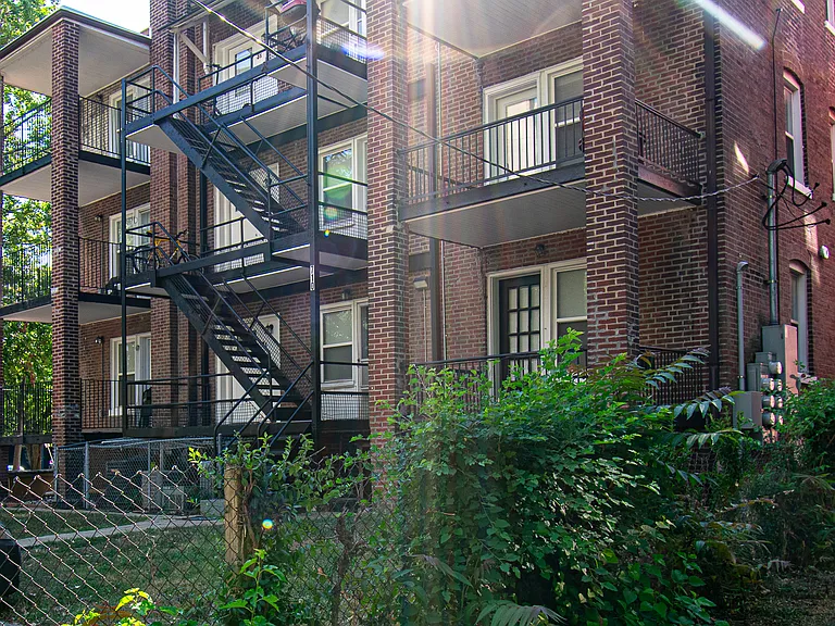 710710 Leland Ave #2N — Photo 29