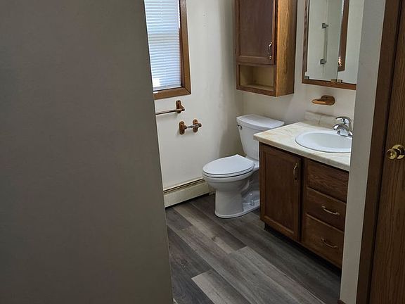 5th image of 419 Pacific St #101-110