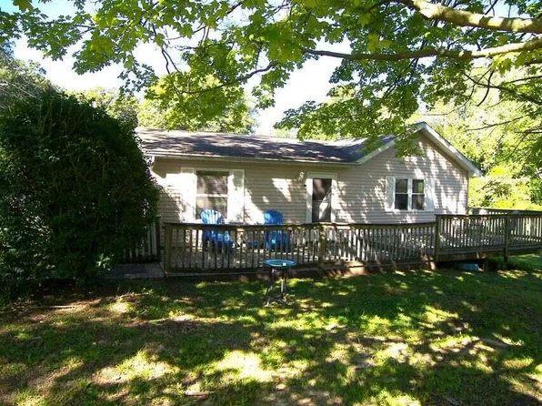 1500 Bell Ave, New Buffalo, MI 49117