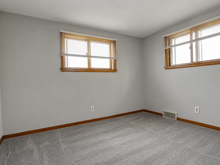 244 Westgate Rd #2 — Photo 6