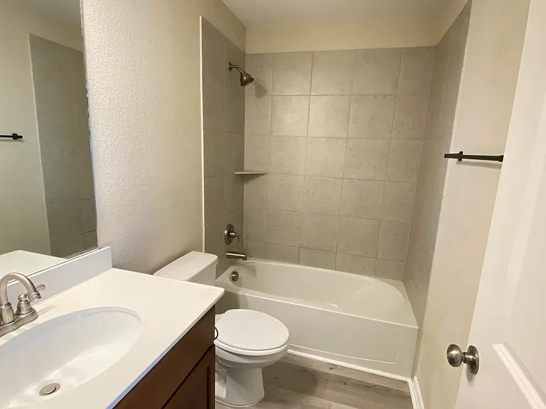 6224 Heron Dr — Photo 11
