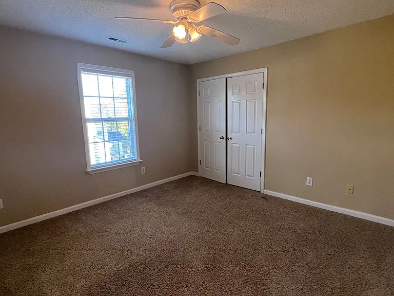 201 Tecumseh Ct — Photo 19