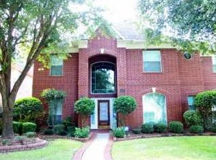 38 Grassy Knls, Sugar Land, TX 77479