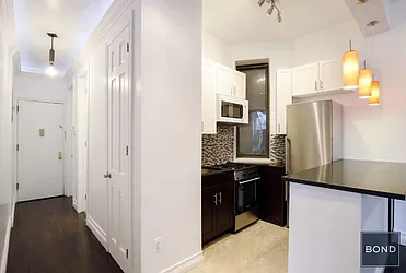 Rented by Bond New York