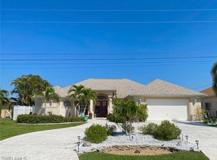 531 Retunda Pkwy W, Cape Coral, FL 33904