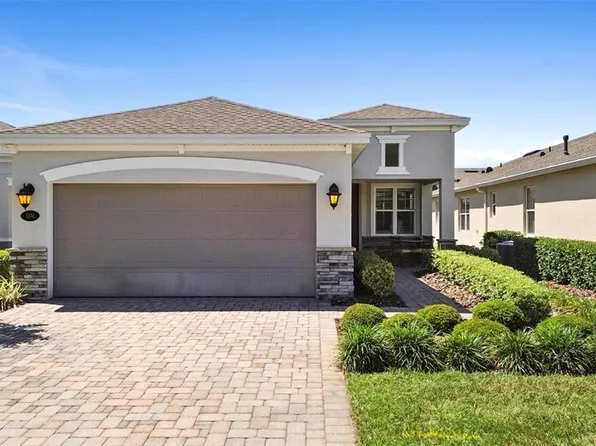 1374 Red Clover Ln, Deland, FL 32724