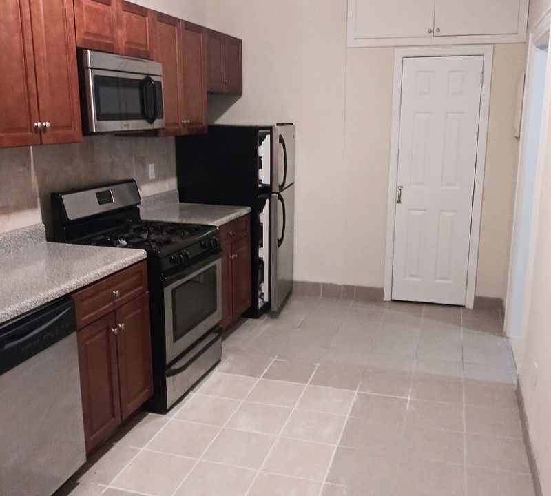1st image of 29-10 Astoria Blvd #1