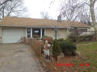 15741 Trumbull Ave, Markham, IL 60428