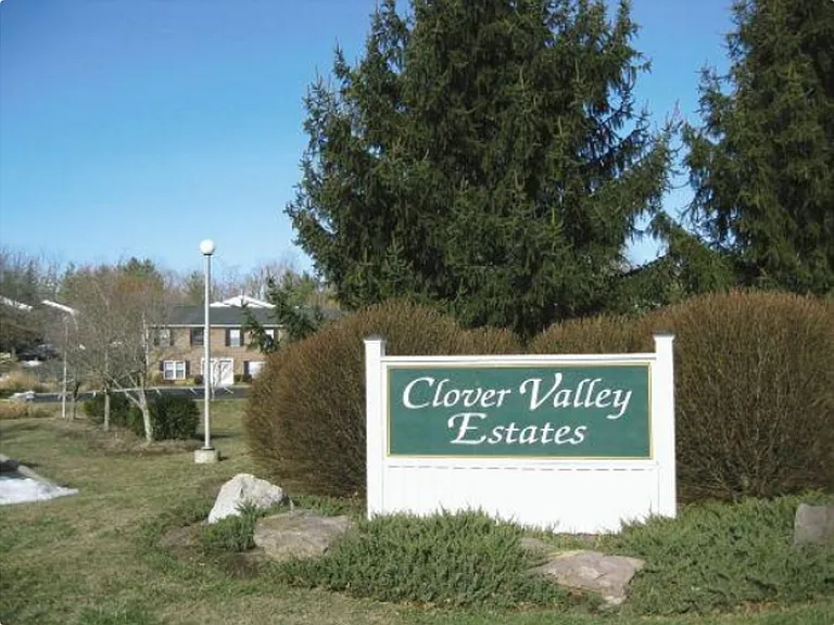 144 Clover Valley Cir — Photo 2