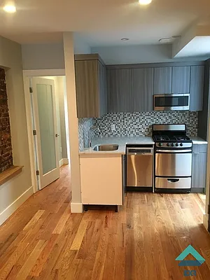 Rented by EXR | media 12