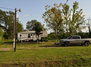 38705 West Rd, Hempstead, TX 77445