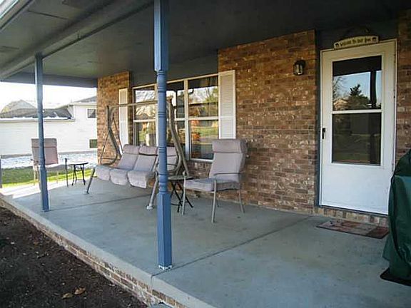 4th image of 12117 Twincreek Dr