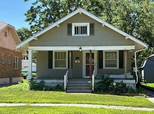 119 E 16th Ave, Hutchinson, KS 67501