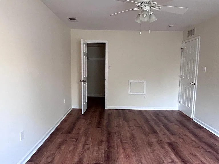 5107A Adelaide Dr — Photo 16