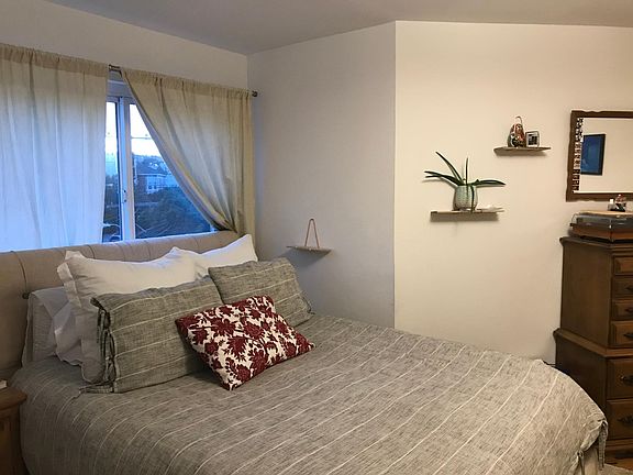5th image of 3000 Laguna St #101