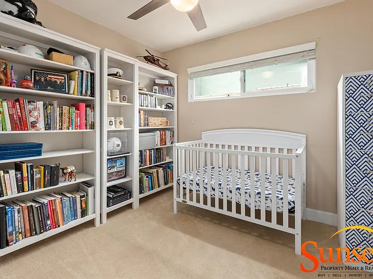 1835 Crandall Dr — Photo 12