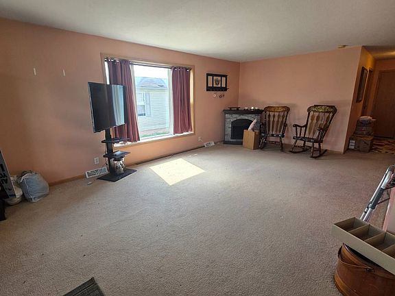 4th image of 11224 Nearbrook Ct