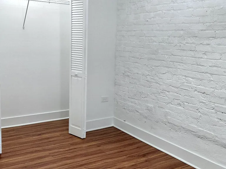 3917 W Potomac Ave #G — Photo 11