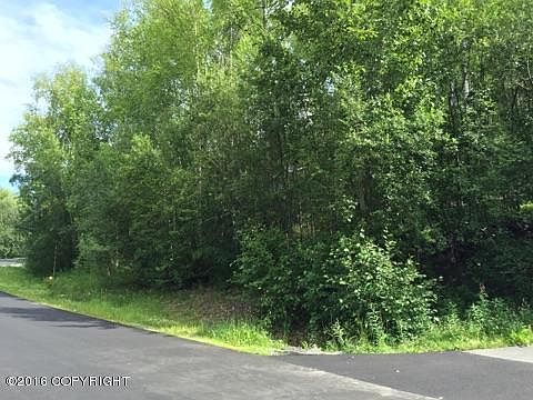 2nd image of L18 B3 Judd Dr