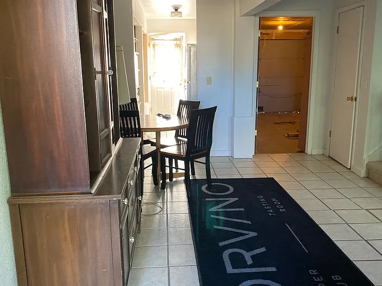 615 Freeman Ave — Photo 2