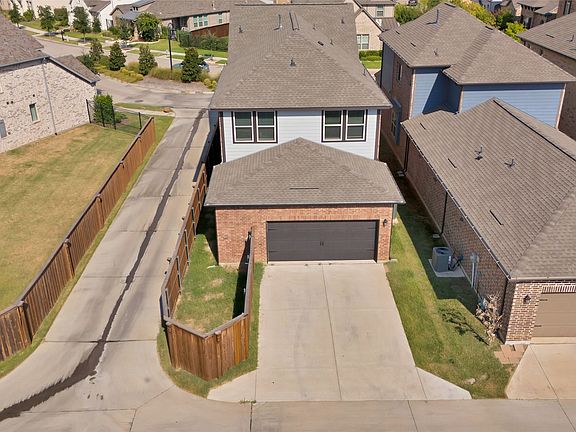 3rd image of 4310 Indigo Lark Ln
