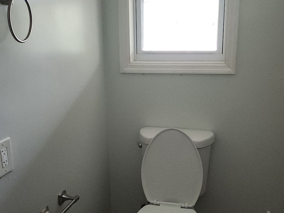 1st image of 240 S Magnolia St #240