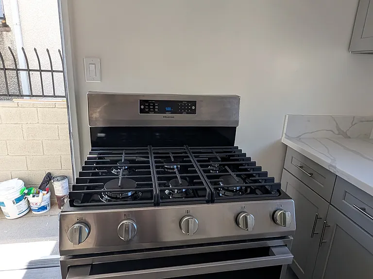 574 W 8th St #576 — Photo 2