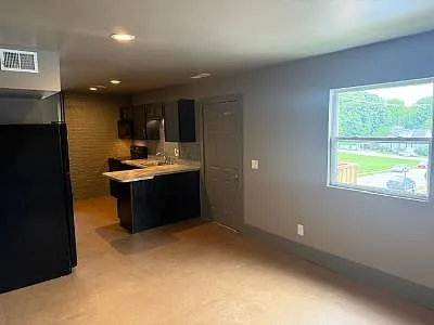528 Jefferson St #6 — Photo 15