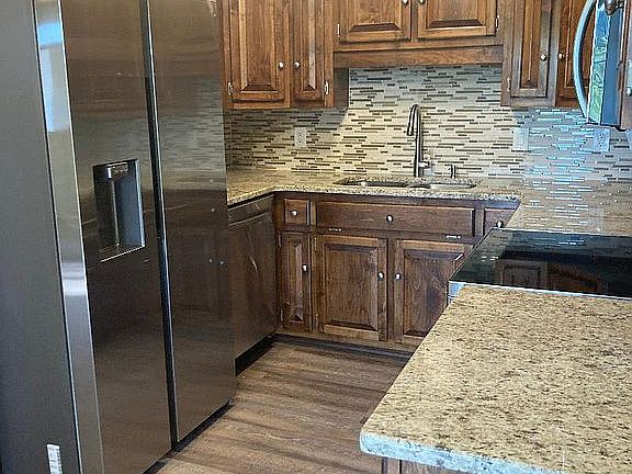 5th image of 108 Garet Way