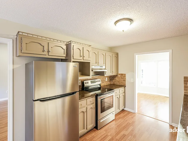6445 Freda Dr — Photo 3
