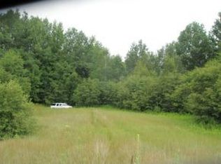 8274 Carpenter Rd, Shiocton, WI 54170