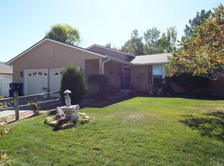 118 Royal View Ln, Pueblo, CO 81005