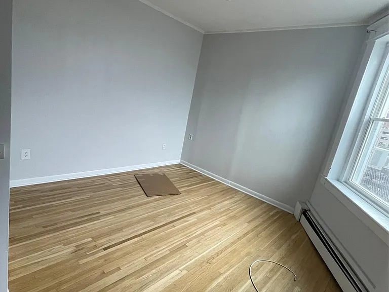 30 Ferry St #3A — Photo 6