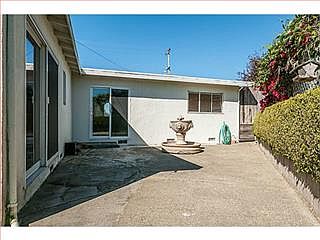 2nd image of 1542 Crespi Dr