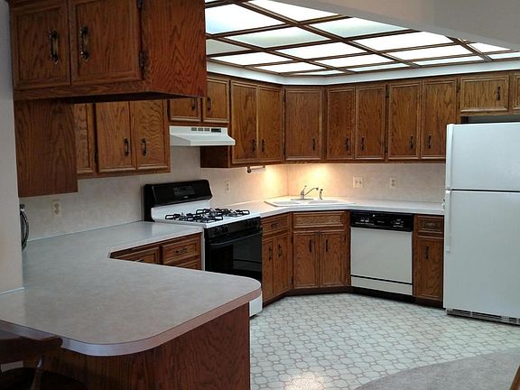 2nd image of 6648 Wentward Ct