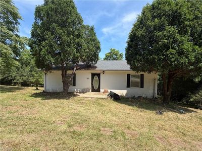 533 Thornton Rd, Mayodan, NC, 27027