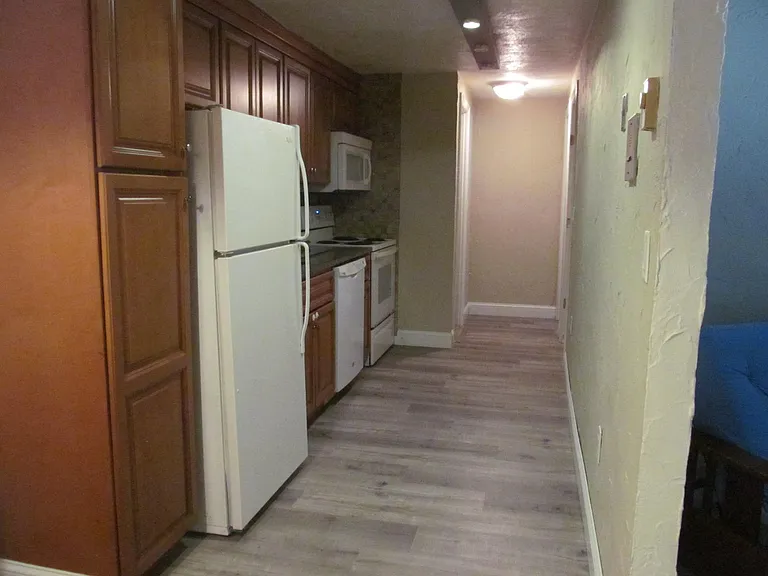 220 Swanson Rd #602 — Photo 6