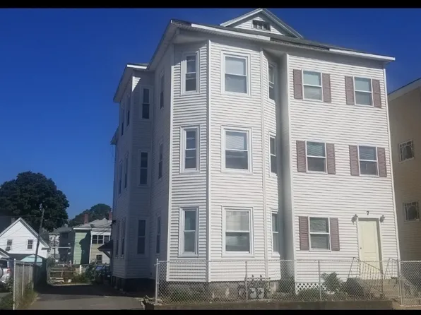 7 W Oberlin St, Worcester, MA 01610