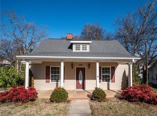 209 E South 4th St, Seneca, SC 29678
