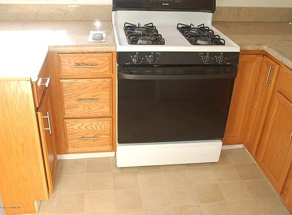 4th image of 5022 E Echo St #3/4