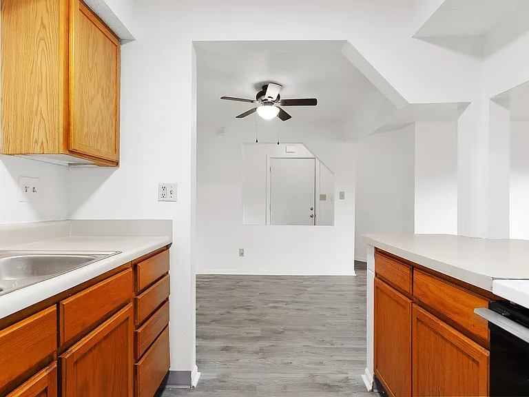 Stonegate Meadows Apartments — Photo 6